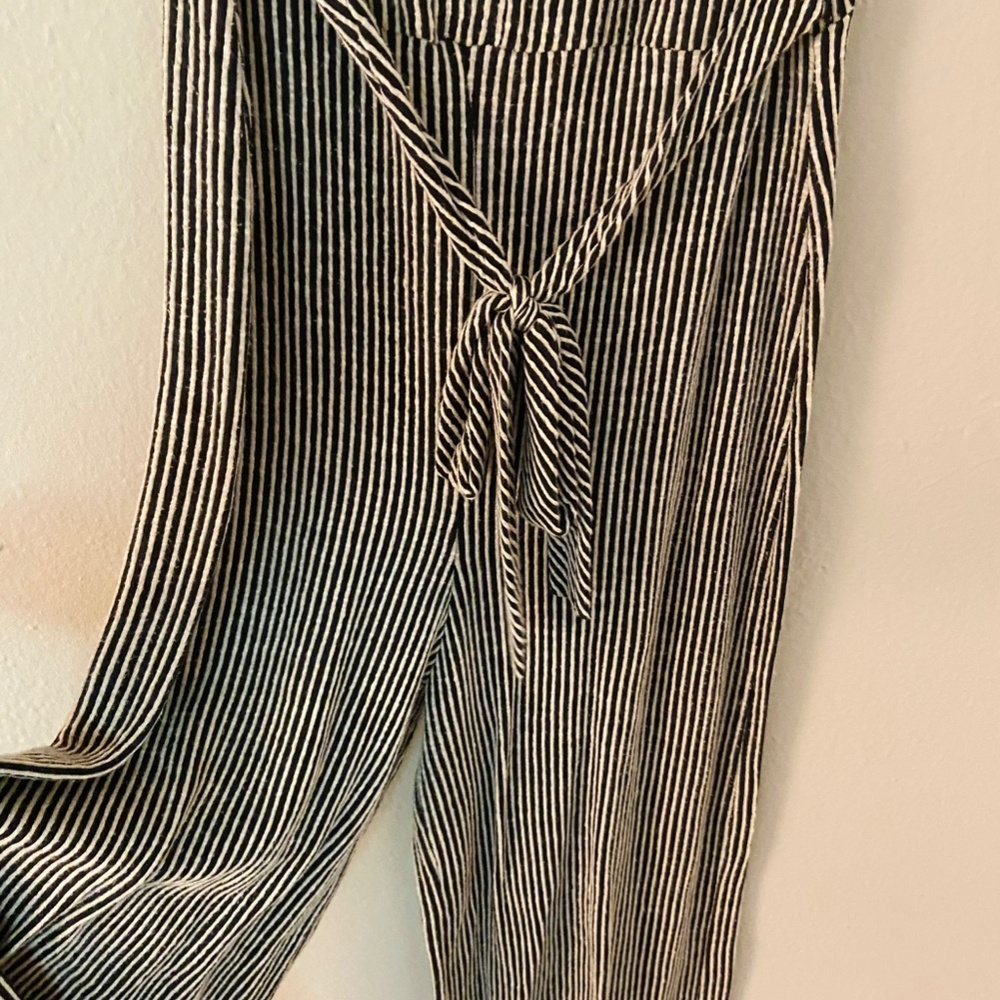 Caution to the wind jumpsuit - Picture 3 of 5